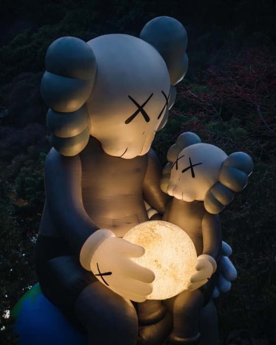에디터 사진